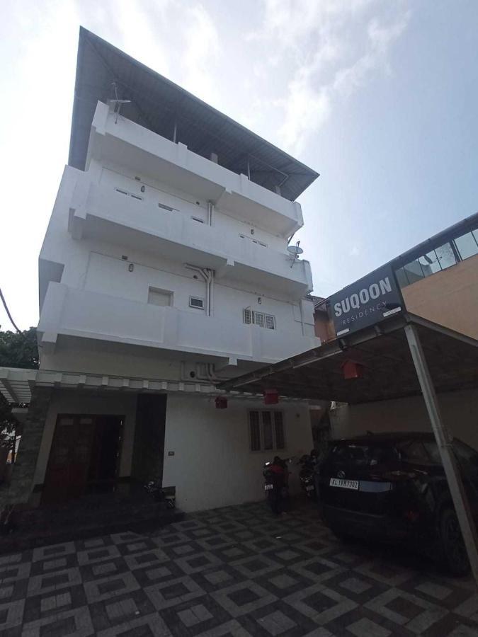 Collection O 81026 Suqoon Premium Stays Kochi Екстериор снимка