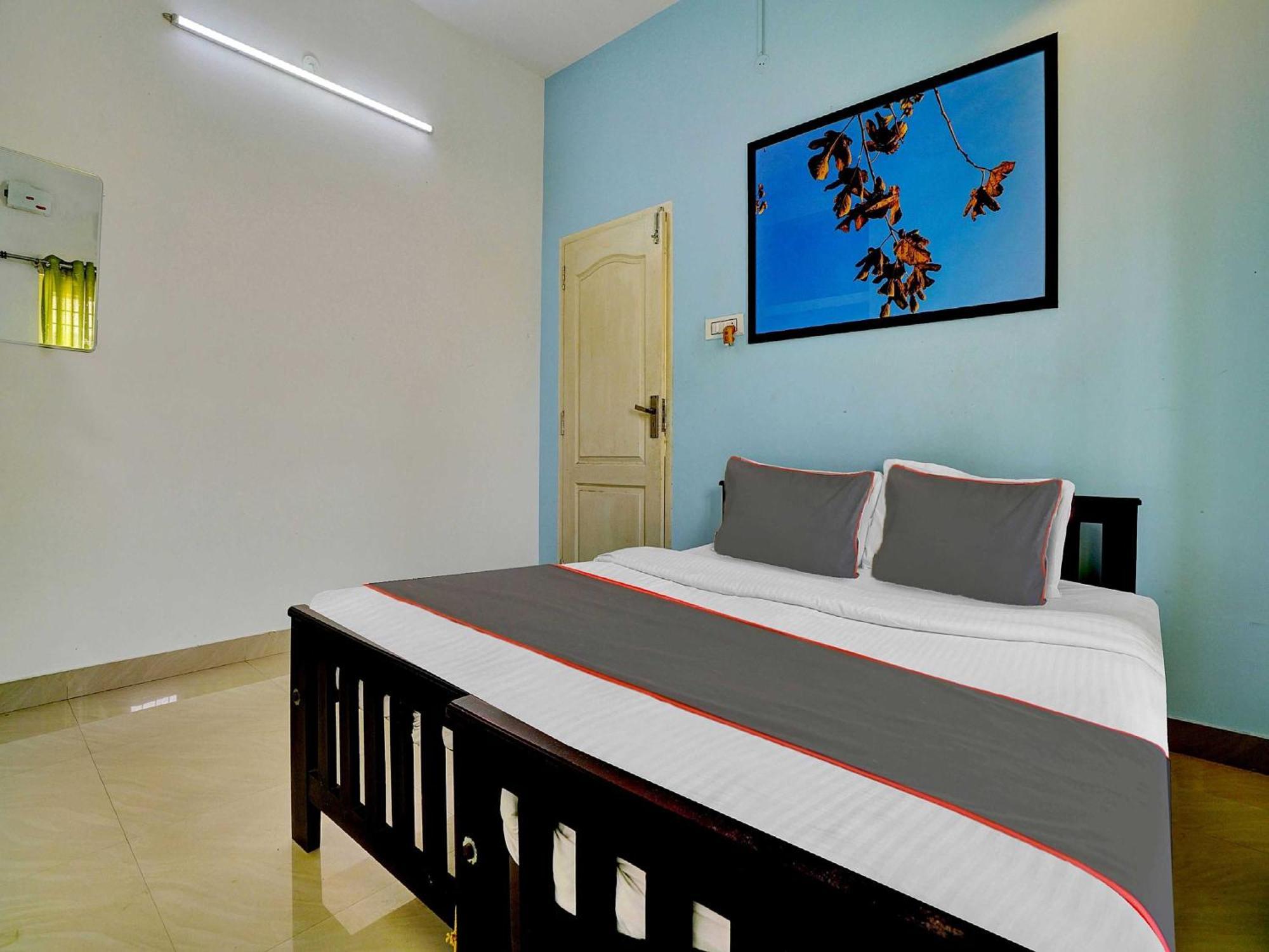 Collection O 81026 Suqoon Premium Stays Kochi Екстериор снимка